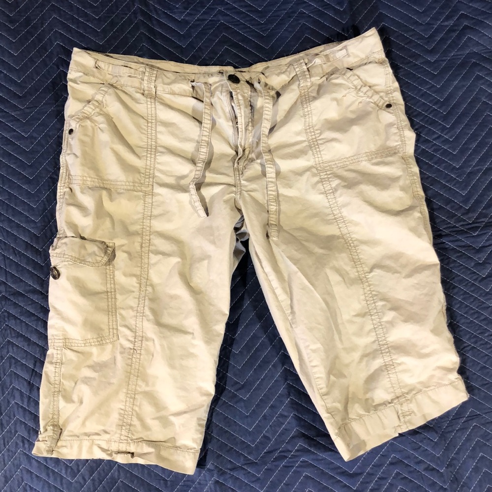 Faded Glory Cargo Capris